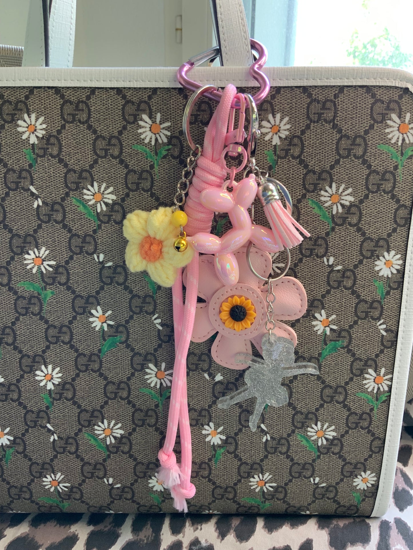 🌸 „Ballet Bloom“ – Taschen- & Schlüsselanhänger (Unikat)