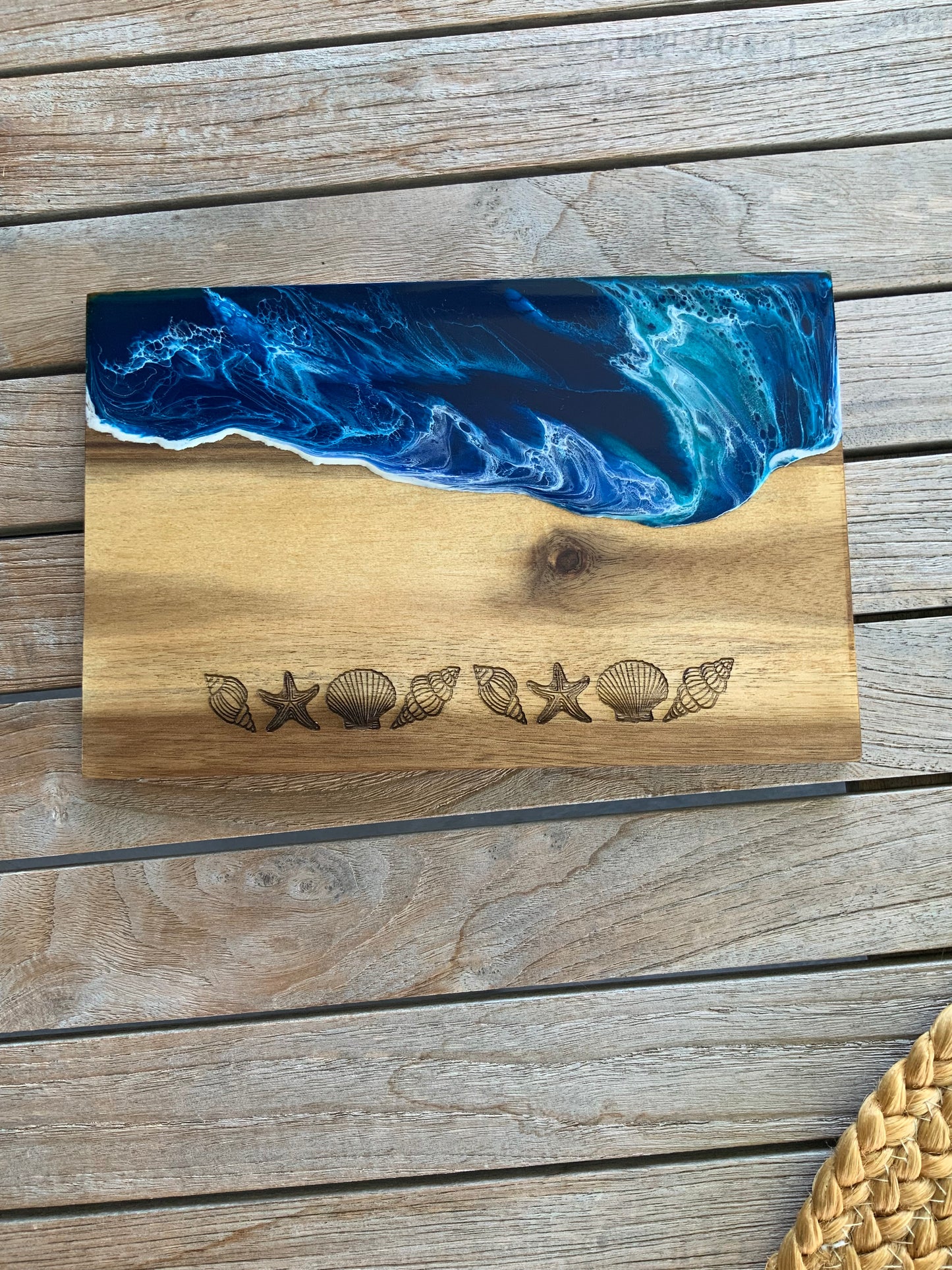Servierbrett „Meereszauber“ Dunkelblau – Ocean Art trifft Muschelliebe