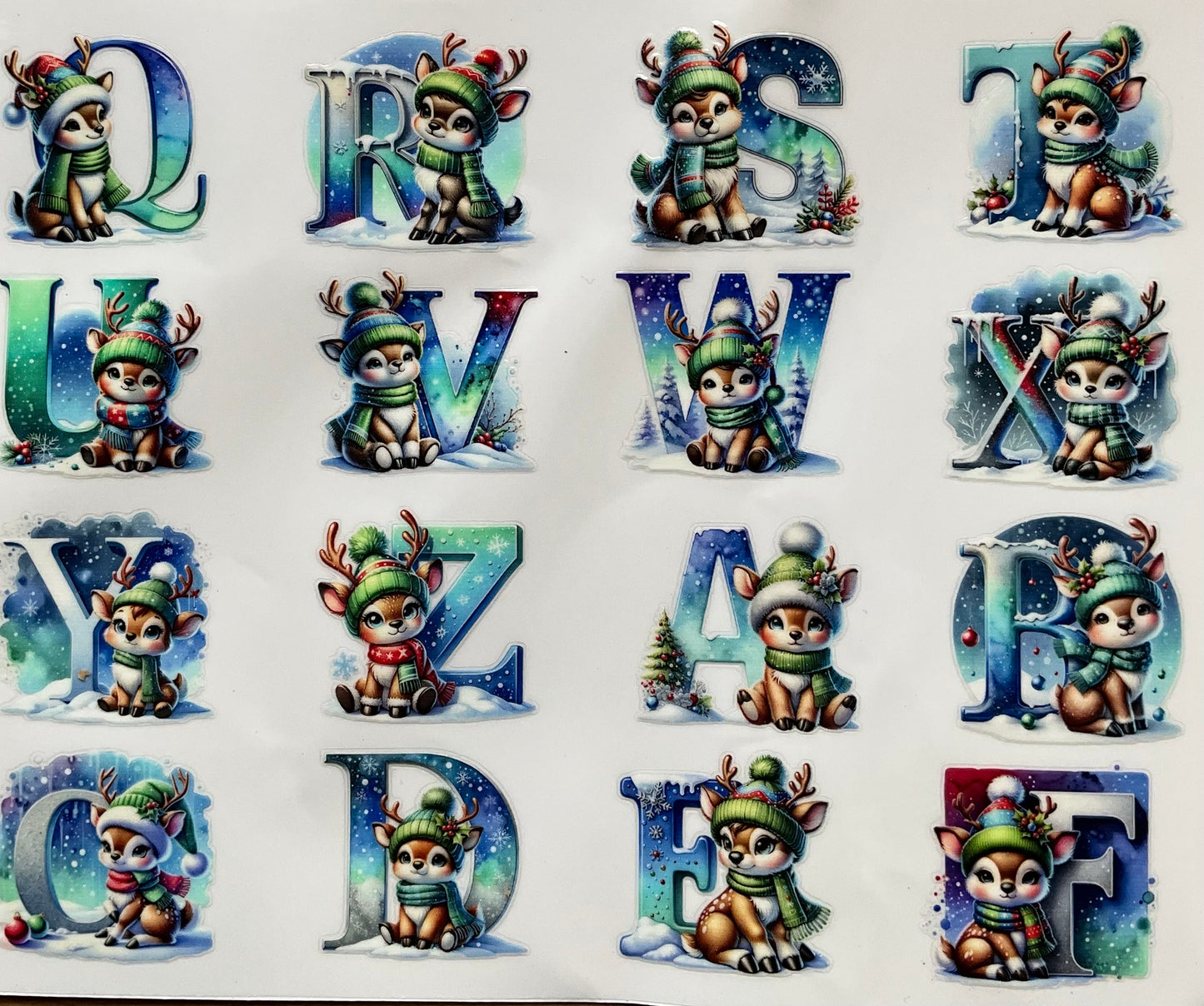 326 Mini Alphabet Rentier Grösse: ca. 4 cm mal 4 cm