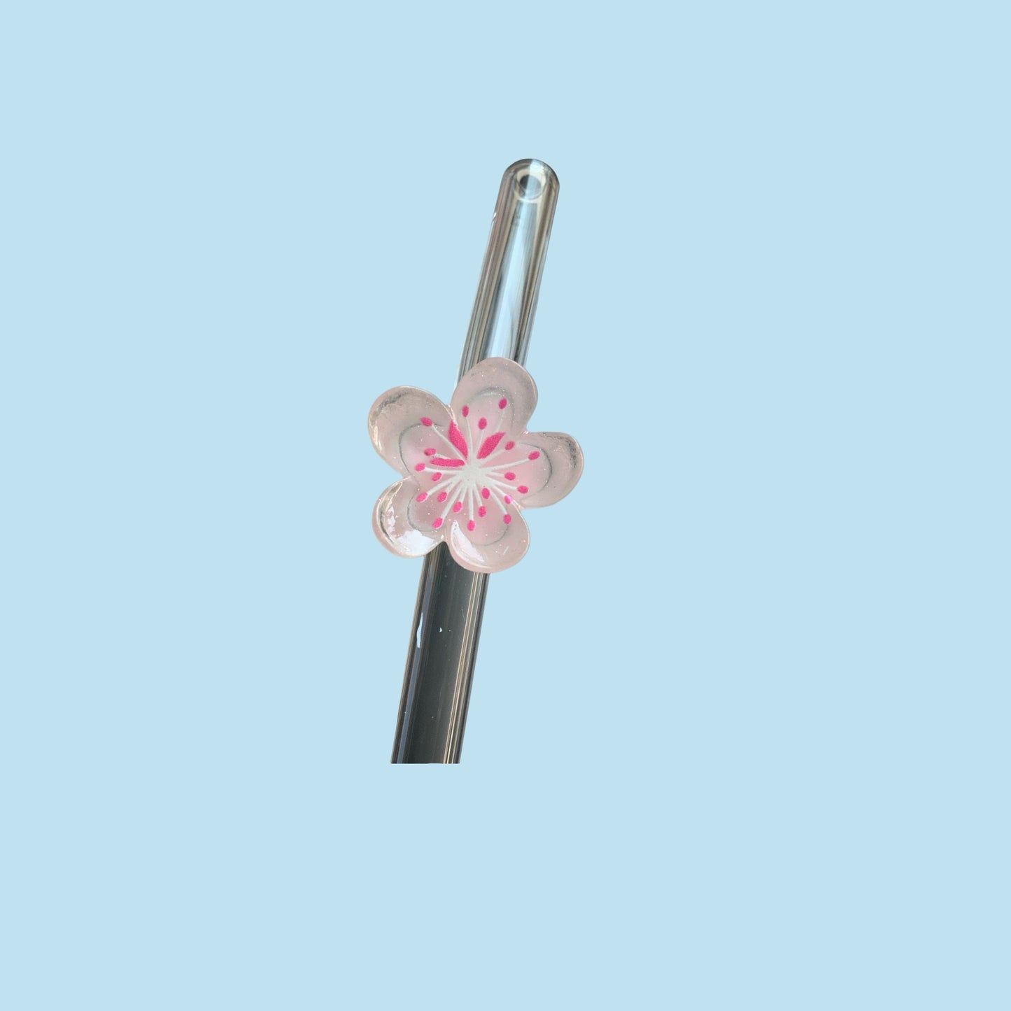 Glastrinkhalm mit Blüte – schlürfen mit Stil!