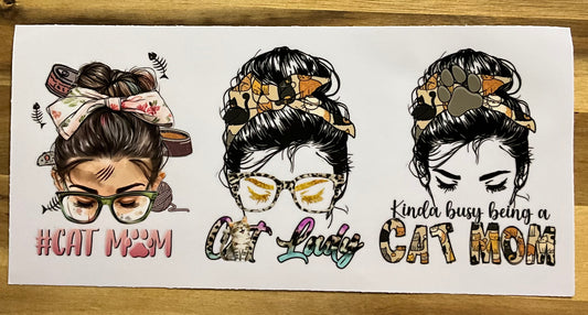 52 CAT MOM CAT LADY Kinda busy…