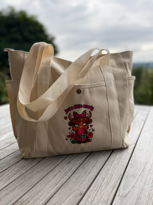 👜🐮 „Just a little moody“ Shoulder Bag – dein neuer Alltagsliebling! 🐮👜