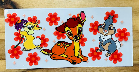 9026 Rehkitz mit roten Blumen