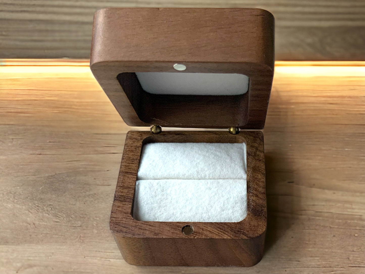 Schmuckkästchen aus Nussbaum Holz ocean Art design Ring Aufbewahrung Handarbeit Geschenke Schmuckschatulle Resin Schmuckorganizer