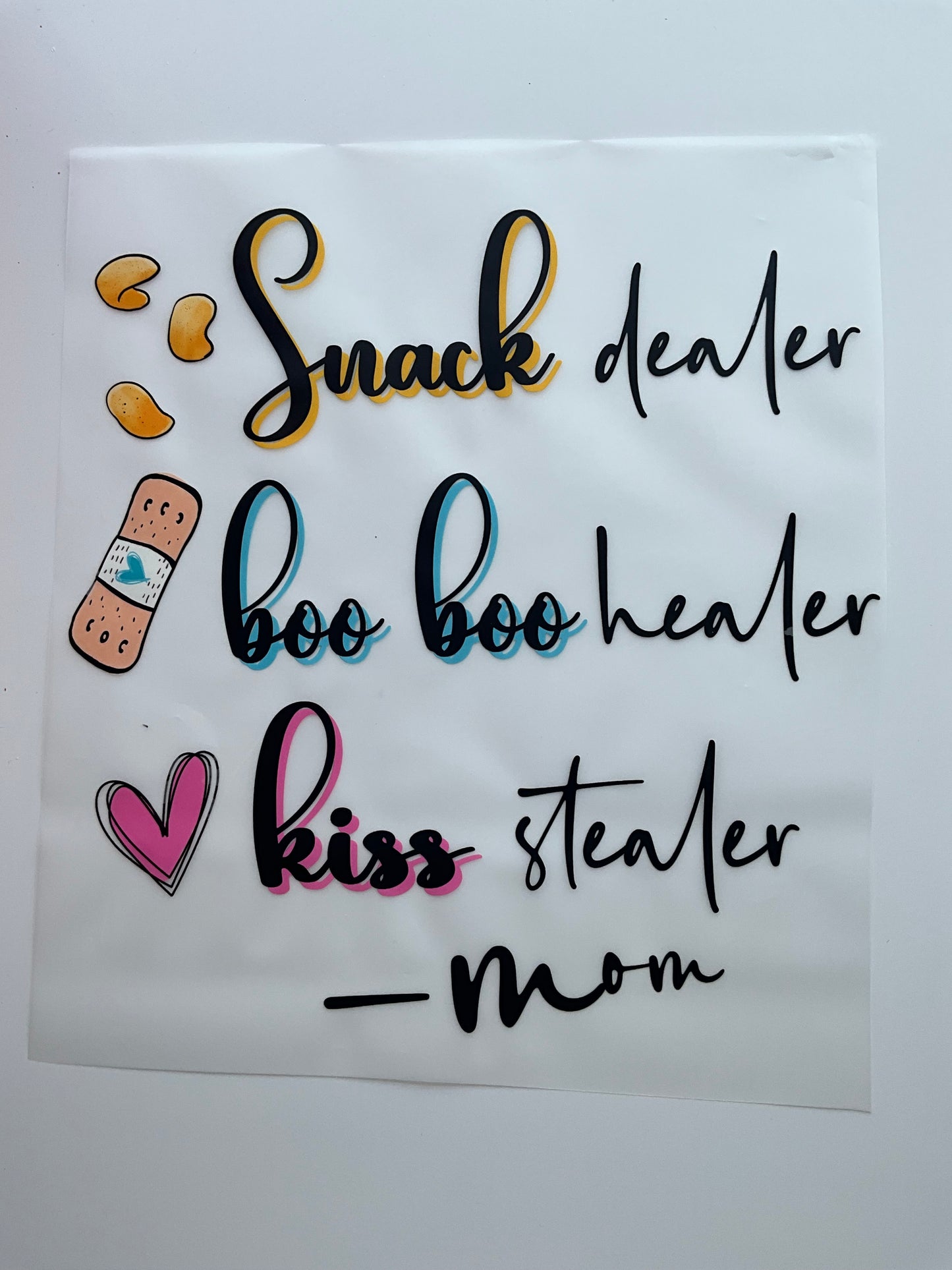 Textil Sticker Snack dealer booboobhealer Kiss stealer mom