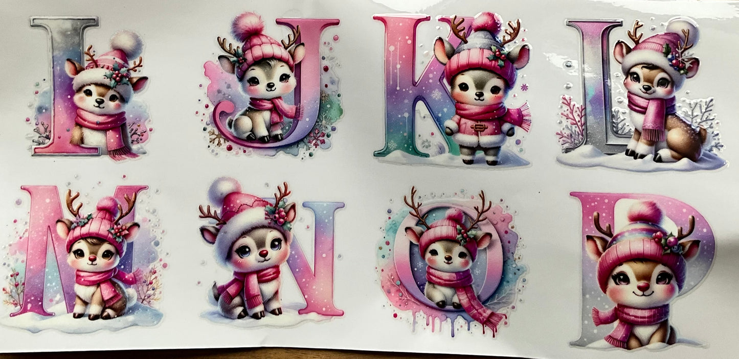 328 Alphabet rosa  Rentier  Grösse: von ca. 5cm mal  5cm