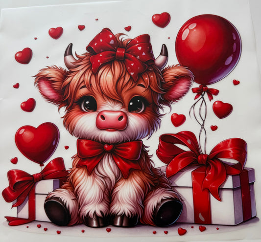 Textil-Sticker Kuh mit Geschenken und Ballon herzen