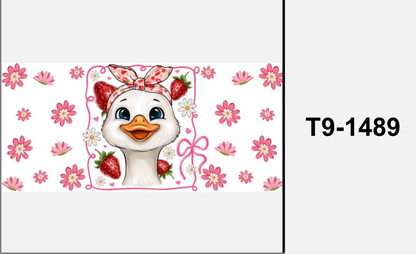 T9-1489 Gans mit Erdbeeren