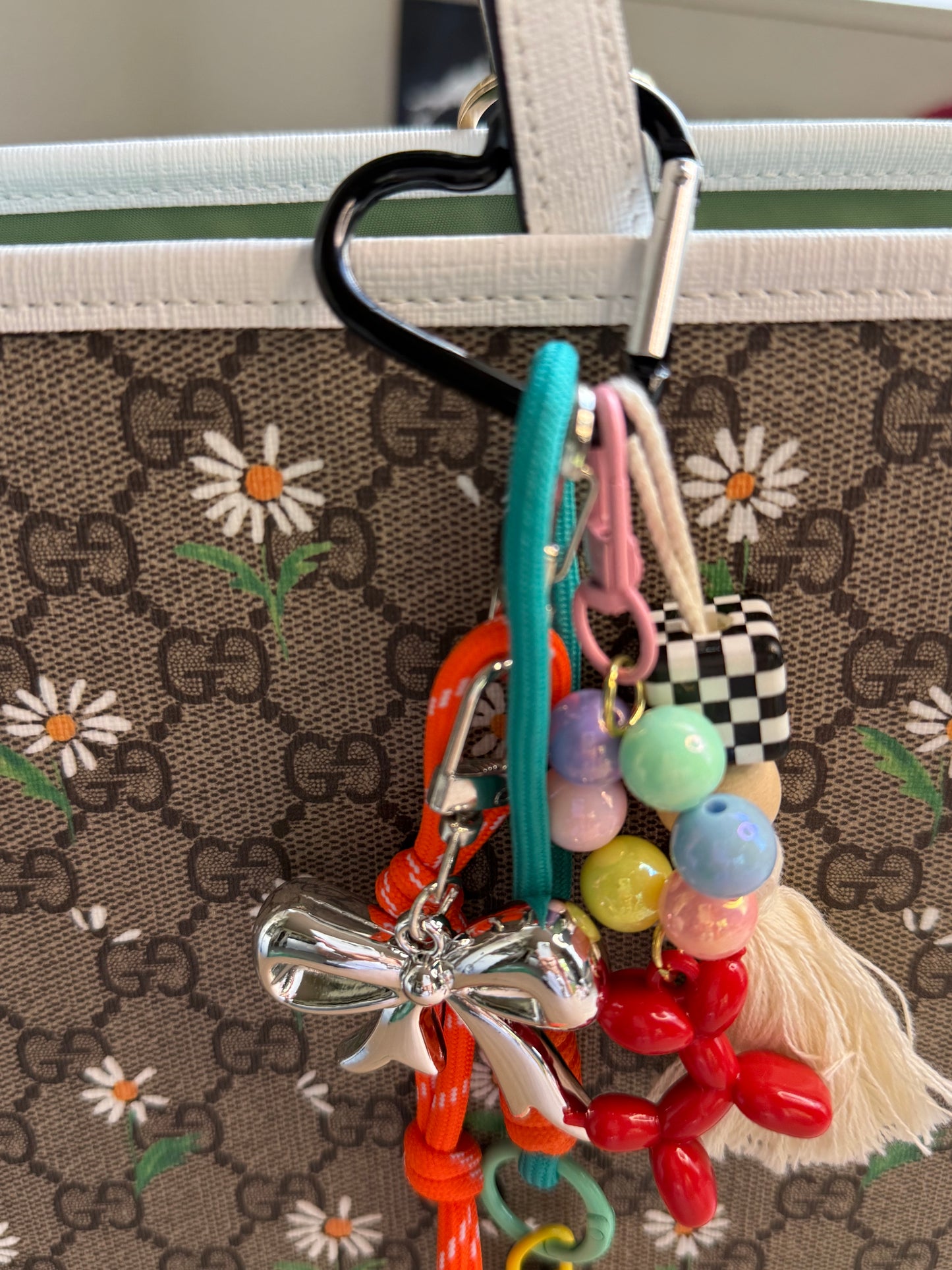 „KeyCandy“ – dein bunter Lieblingsanhänger!