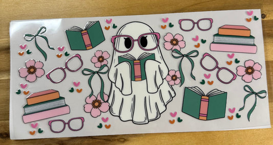Cute reading Ghost