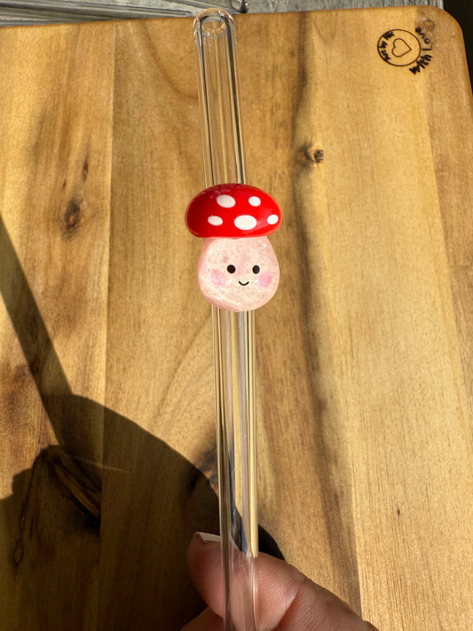 Glasstrohhalm mit süßem Fliegenpilz 🍄🥤✨