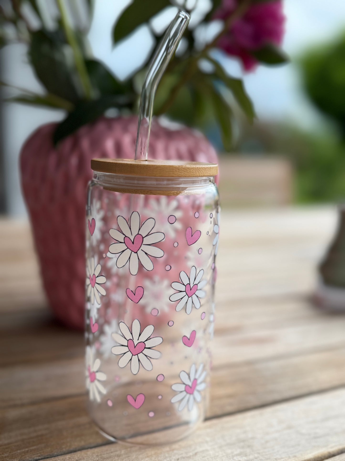 🌸 Daisy Love – Design-Trinkglas mit Herz & Stil 🌸