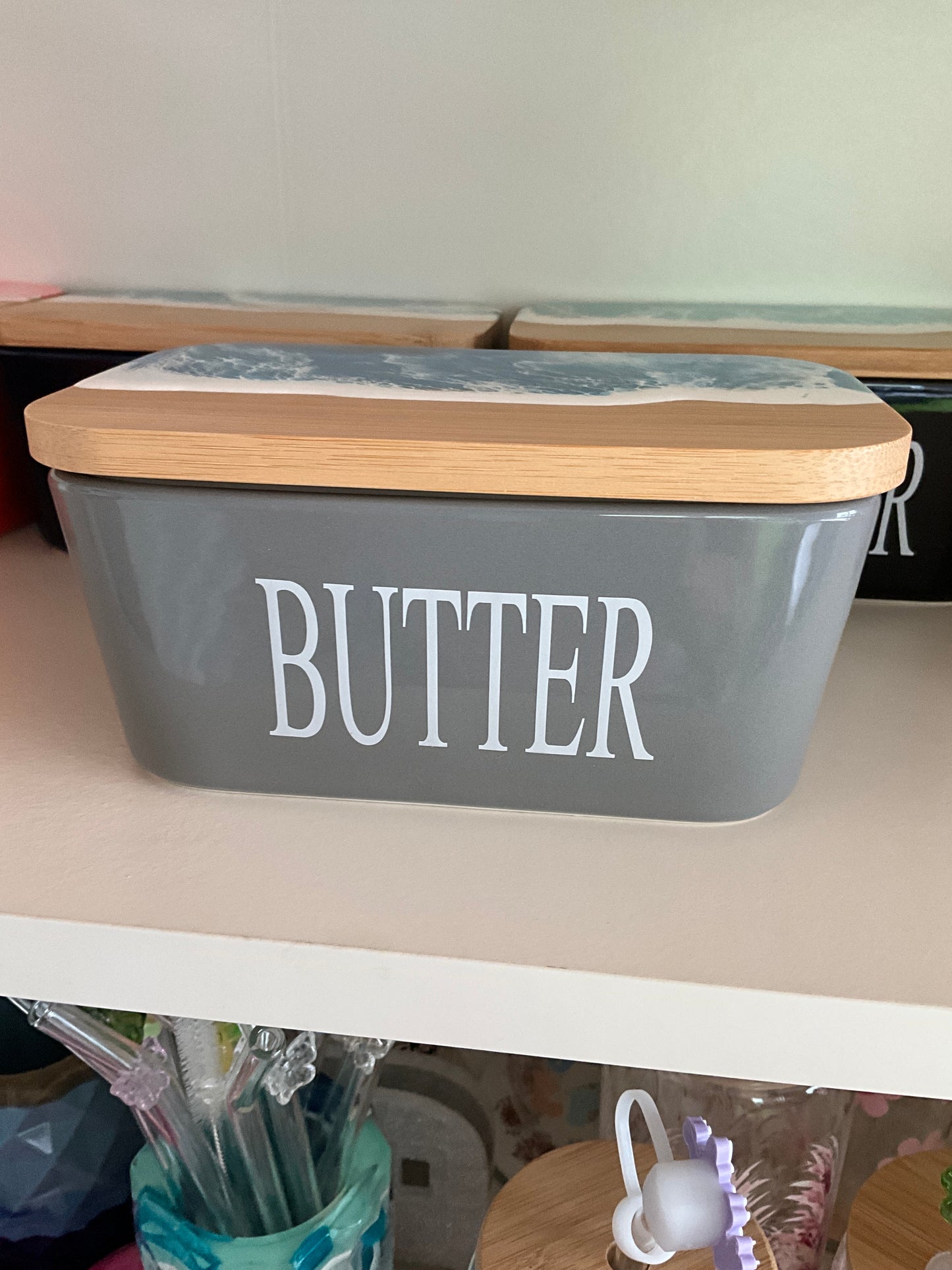 Butterdose mit Ocean Art Deckel aus Resin Bambus Keramik handveredelt maritime Kuechendeko Geschenkidee Unikat Küchenaccessoire