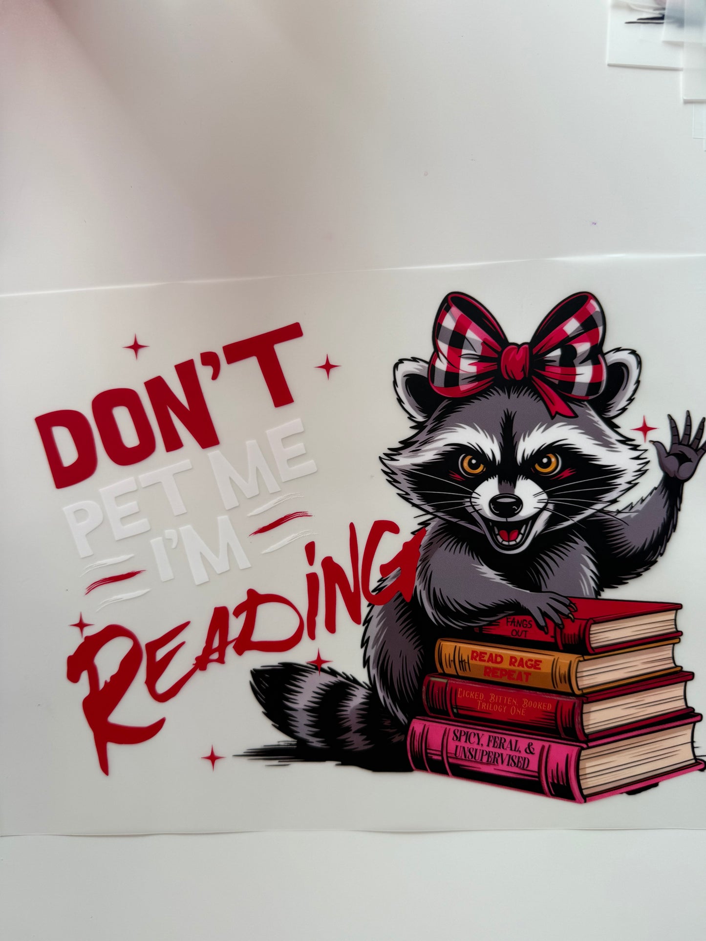 Don’t pet me im reading Waschbär