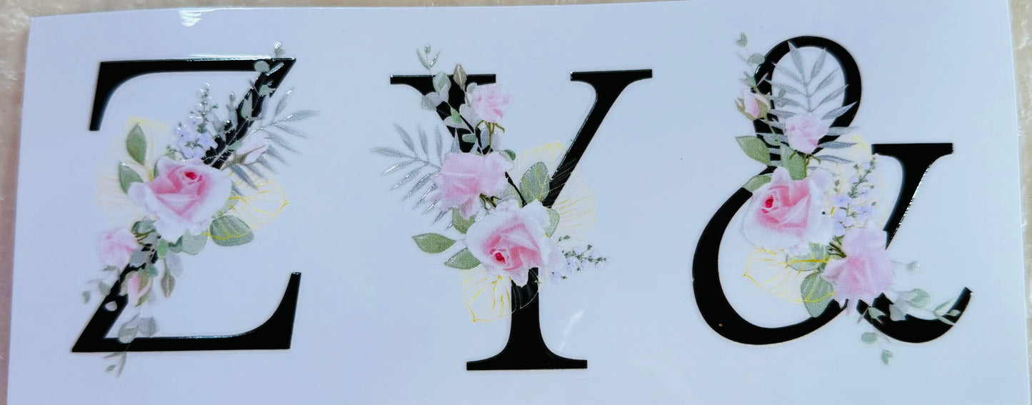 322 black and flowers Alphabet Grösse: ca. 7cm mal 7 cm