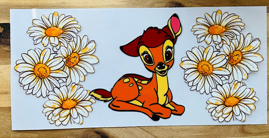 Rehkitz mit Blumen