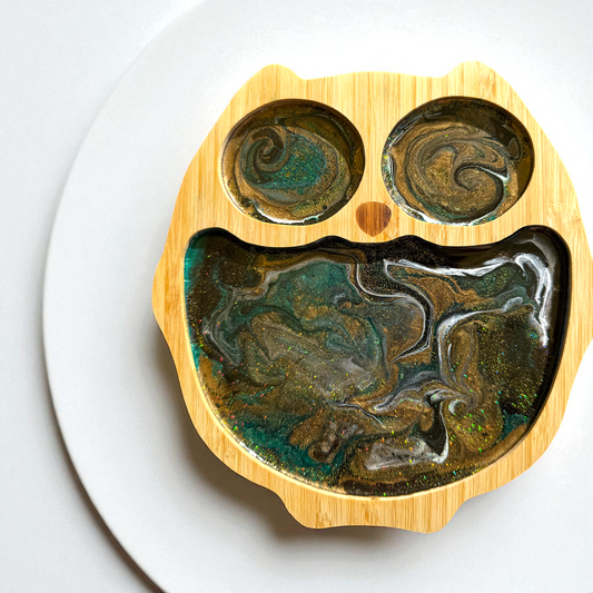 Herbstzauber in Eulenform – Handgegossenes Resin-Kunstwerk 🍂✨🦉