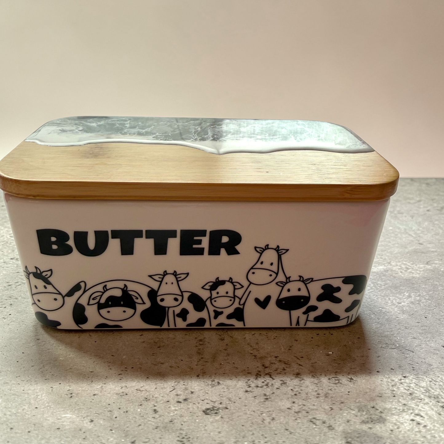 Butterdose Kuh mit Ocean Art Deckel aus Resin Bambus Keramik handveredelt maritime Kuechendeko Geschenkidee Unikat Küchenaccessoire